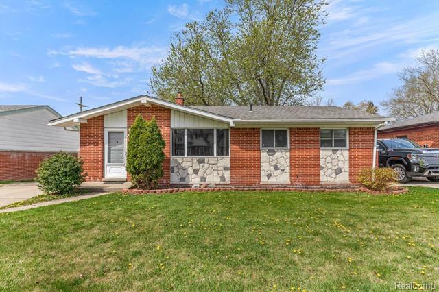 front view picture of 9834 Dudley, Taylor, MI. 48180