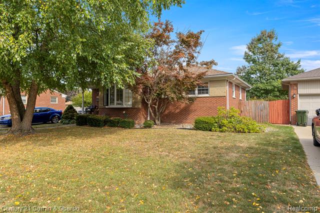 front view picture of 9869 Melbourne, Allen Park, MI. 48101