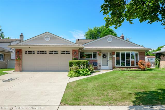 front view picture of 9470 William, Taylor, MI. 48180