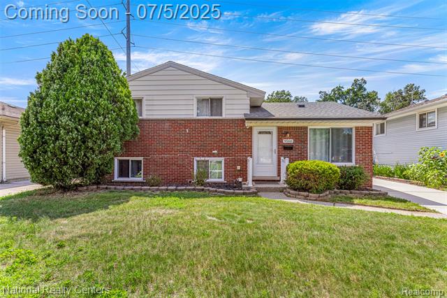 front view picture of 9566 Mueller, Taylor, MI. 48180