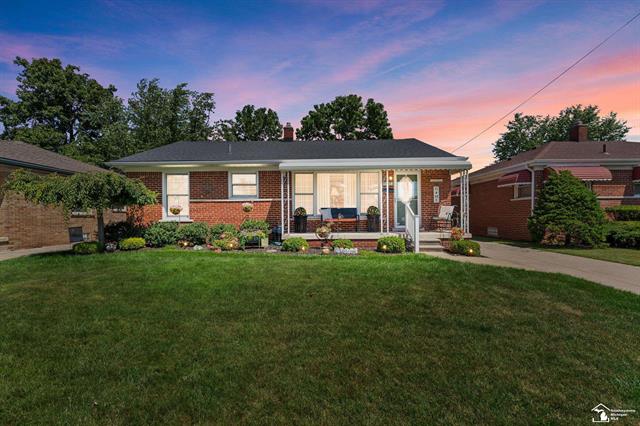 front view picture of 17414 Leslie, Allen Park, MI. 48101