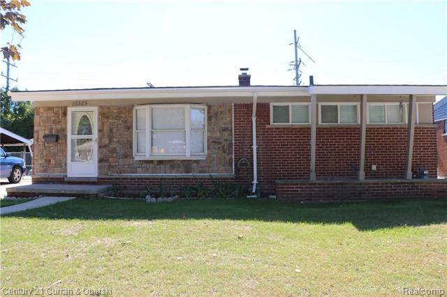 front view picture of 19325 Herrick, Allen Park, MI. 48101