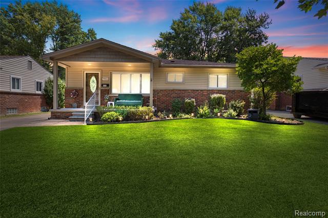 front view picture of 9015 Weddel, Taylor, MI. 48180