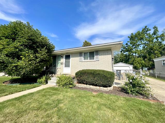 front view picture of 9219 Merrick, Taylor, MI. 48180