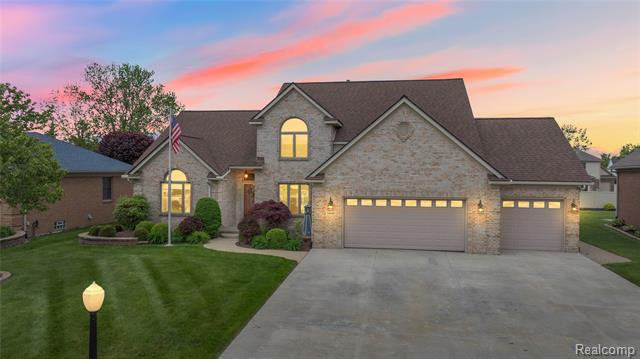 front view picture of 14041 Humbug Island Court, Rockwood, MI. 48173