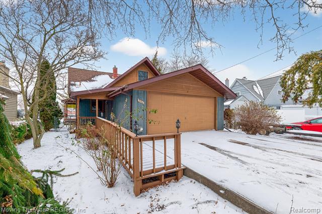 front view picture of 30760 Bayview, Rockwood, MI. 48173