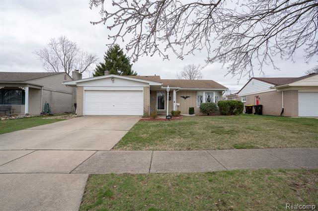 front view picture of 4180 Devonshire, Trenton, MI. 48183