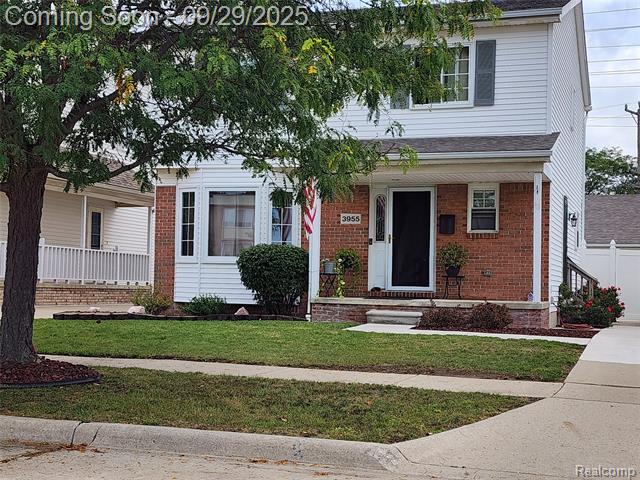 front view picture of 3955 Trumbull Ct, Trenton, MI. 48183