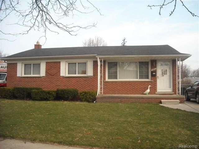 front view picture of 3702 Steiner, Trenton, MI. 48183