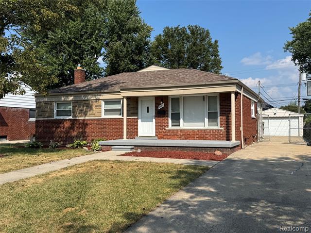 front view picture of 2699 Longmeadow, Trenton, MI. 48183