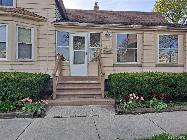 front view picture of 2430 Third, Trenton, MI. 48183