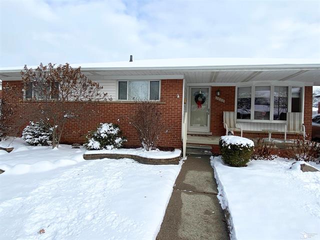 front view picture of 1995 Newman, Trenton, MI. 48183