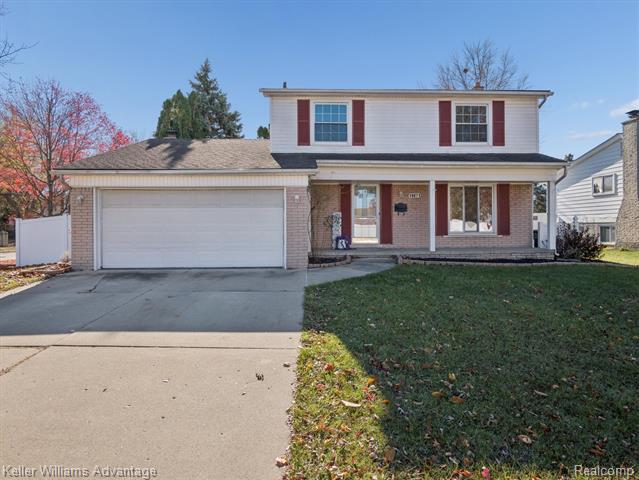 front view picture of 19071 Coachwood, Riverview, MI. 48193