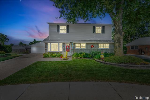front view picture of 18532 Wendy, Riverview, MI. 48193