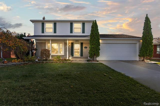 front view picture of 14095 Dundee, Riverview, MI. 48193