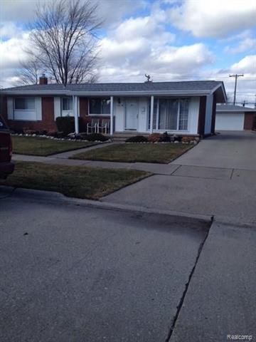 front view picture of 14306 Huntington, Riverview, MI. 48193