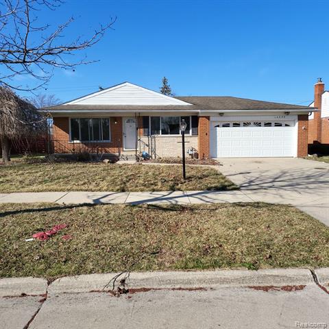 front view picture of 14252 Stratford, Riverview, MI. 48193