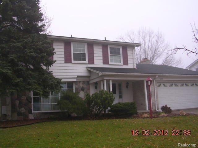 front view picture of 14749 Williamsburg, Riverview, MI. 48193