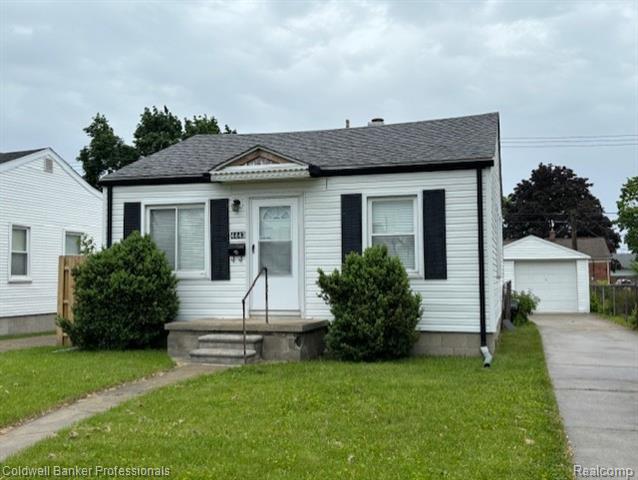 front view picture of 4443 16Th, Wyandotte, MI. 48192