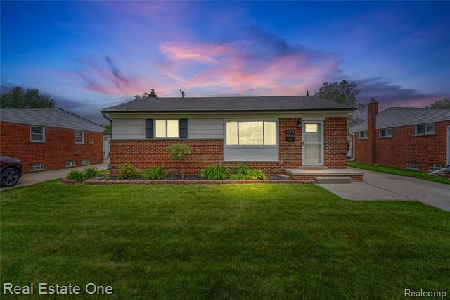 front view picture of 13776 Leroy, Southgate, MI. 48195
