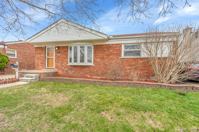 front view picture of 15331 Devoe, Southgate, MI. 48195