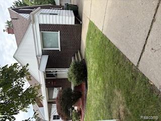front view picture of 8434 Quandt, Allen Park, MI. 48101