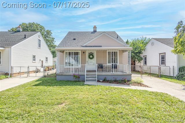 front view picture of 14619 Mulberry, Southgate, MI. 48195