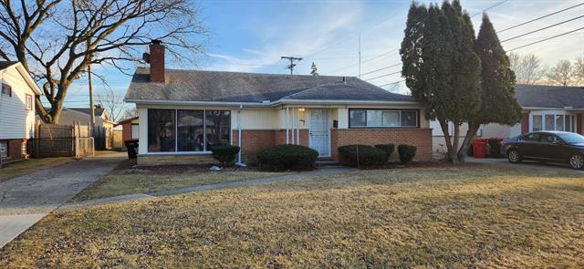 front view picture of 15939 New Hampshire St, Southfield, MI. 48075