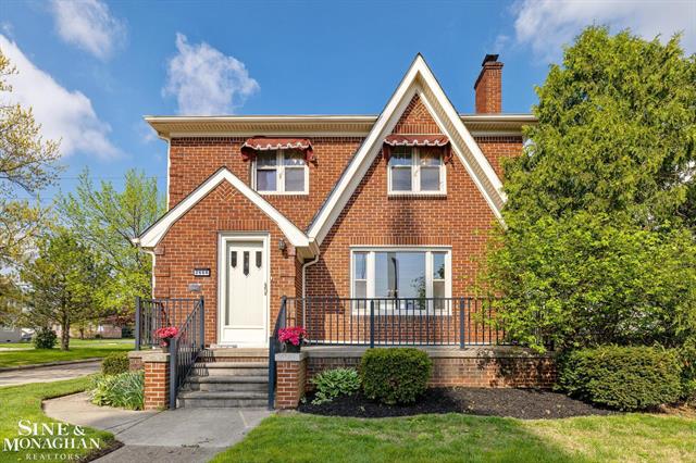 front view picture of 2666 10Th, Wyandotte, MI. 48192
