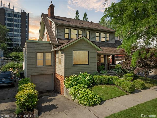 front view picture of 29 Superior, Wyandotte, MI. 48192