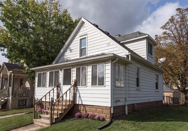 front view picture of 736 Ford, Wyandotte, MI. 48192