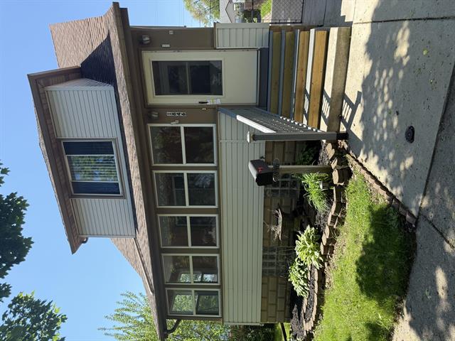 front view picture of 1846 17Th, Wyandotte, MI. 48192