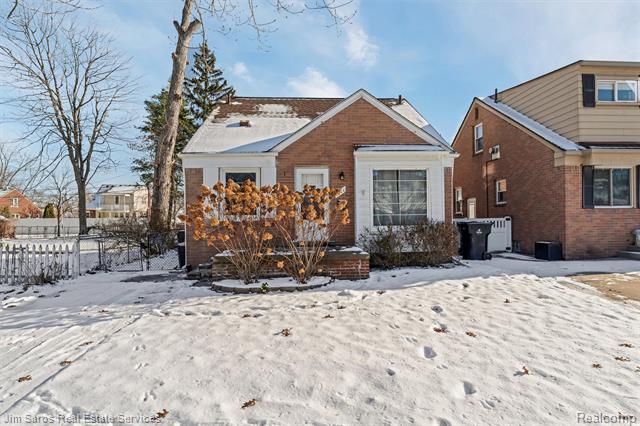 front view picture of 1811 15Th, Wyandotte, MI. 48192