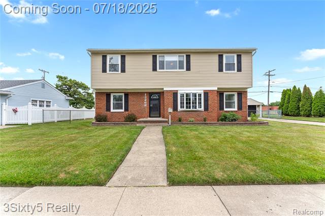 front view picture of 13269 Trenton Rd, Southgate, MI. 48195