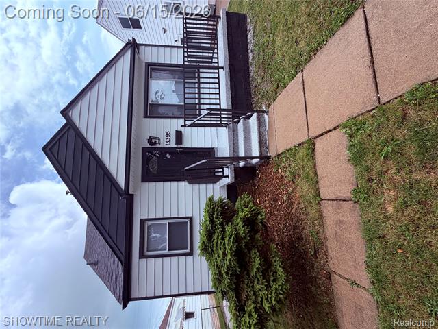 front view picture of 13395 Pullman, Southgate, MI. 48195