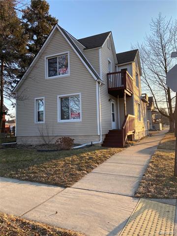 front view picture of 2181 12Th, Wyandotte, MI. 48192