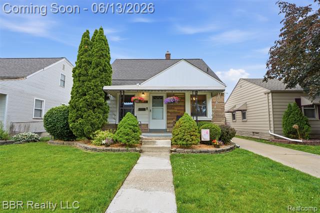 front view picture of 12256 Pearl, Southgate, MI. 48195