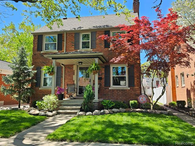 front view picture of 1732 14Th, Wyandotte, MI. 48192
