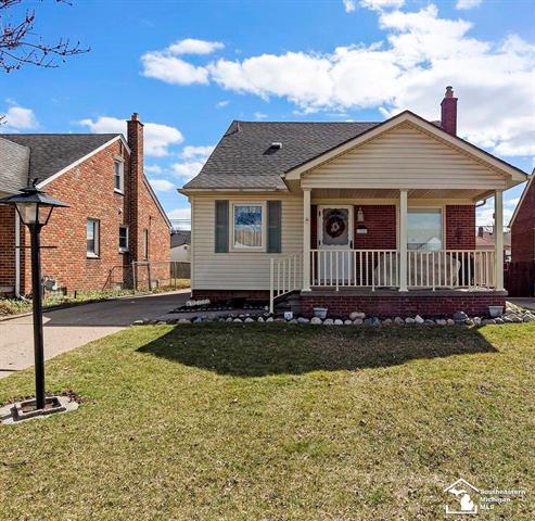 front view picture of 13559 Rosedale, Southgate, MI. 48195