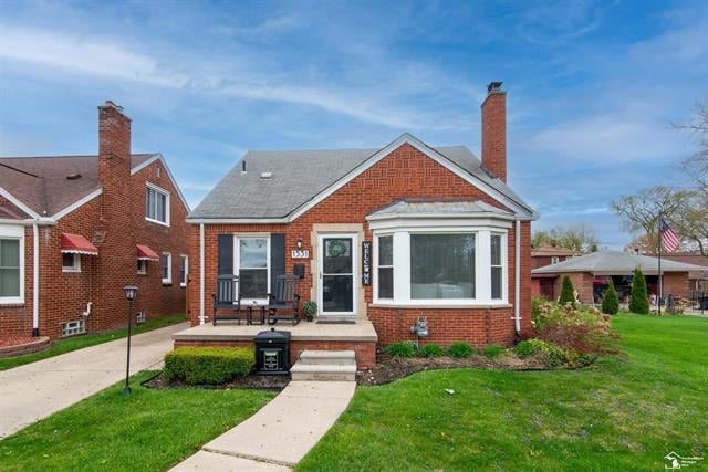 front view picture of 1531 12Th, Wyandotte, MI. 48192
