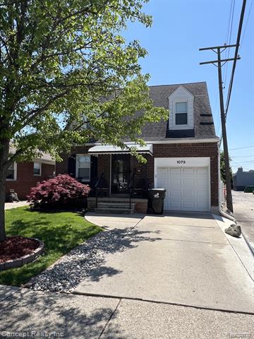 front view picture of 1079 Liberty, Lincoln Park, MI. 48146