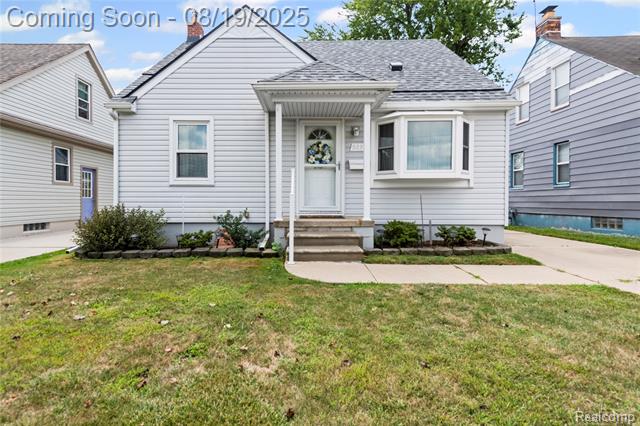 front view picture of 923 Leblanc, Lincoln Park, MI. 48146