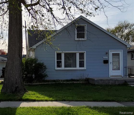 front view picture of 4208 Irene, Lincoln Park, MI. 48146