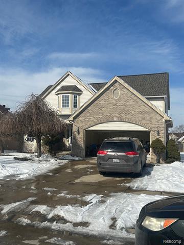 front view picture of 15450 Heatherwood, Southgate, MI. 48195
