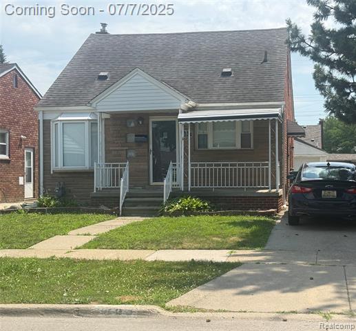 front view picture of 1483 Moran, Lincoln Park, MI. 48146