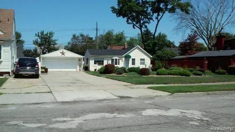 front view picture of 1736 Buckingham, Lincoln Park, MI. 48146