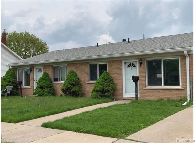 front view picture of 1532 Liberty, Lincoln Park, MI. 48146