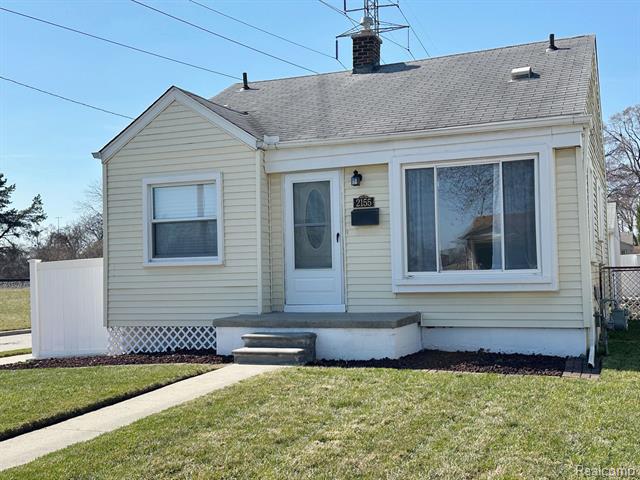 front view picture of 2155 Progress, Lincoln Park, MI. 48146