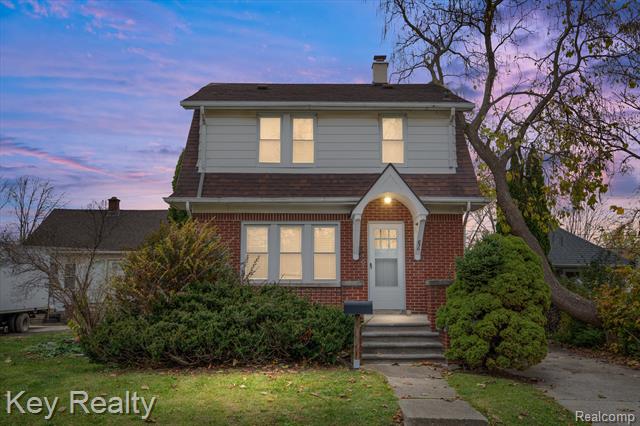 front view picture of 830 Mill, Lincoln Park, MI. 48146