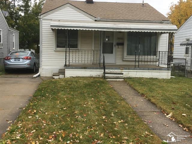 front view picture of 2216 Progress, Lincoln Park, MI. 48146